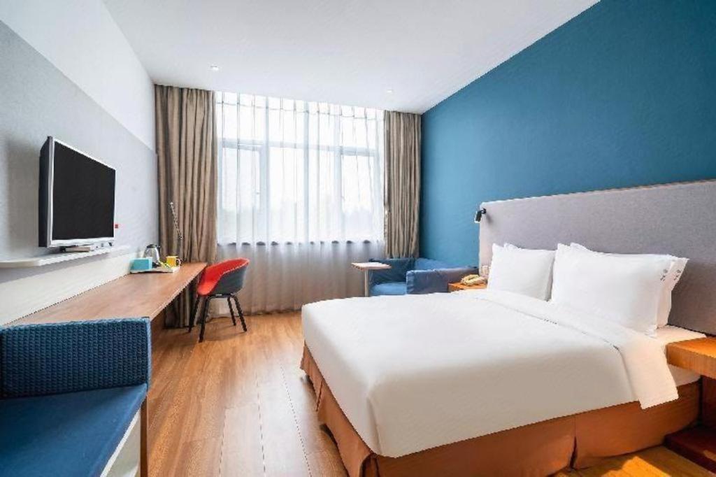 Holiday Inn Express Yangzhou City Center By Ihg Exterior photo