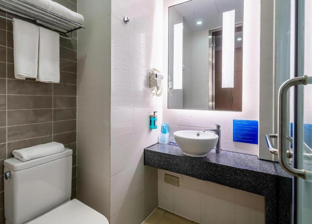 Holiday Inn Express Yangzhou City Center By Ihg Exterior photo