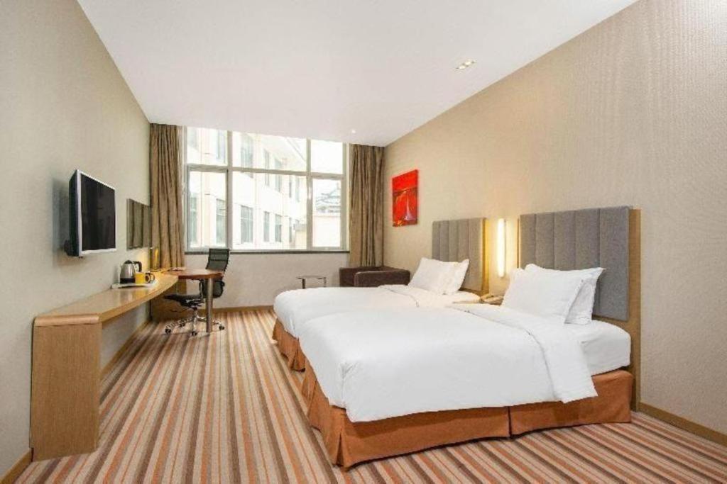 Holiday Inn Express Yangzhou City Center By Ihg Exterior photo